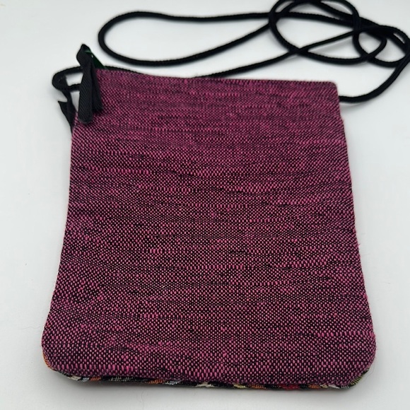 Multicolor Geometric Pattern Crossbody Bag - Picture 2 of 9